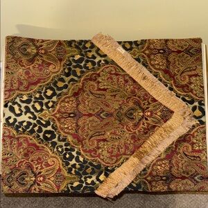 Sherry Kline Table Runner